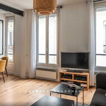 Appartement Type Loft Parigi Esterno foto